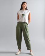 Calça Básica Feminina em Malha - Imagem 2