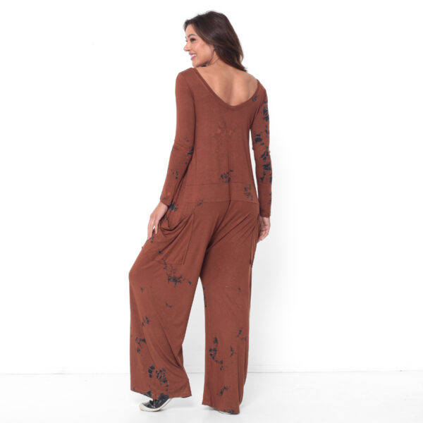 Macacão Feminino em Malha Estampado - Marrom - Imagem 5