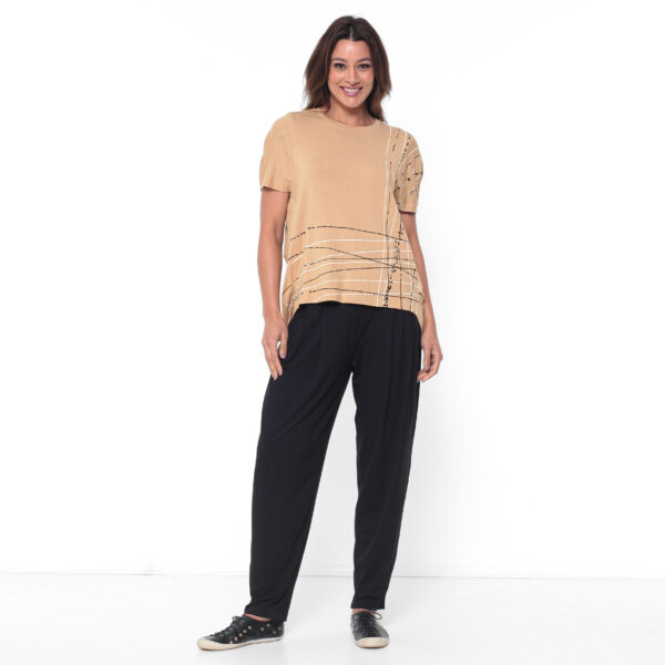 Blusa em Malha Estampada Com Mangas Curtas - Caramelo - Imagem 2