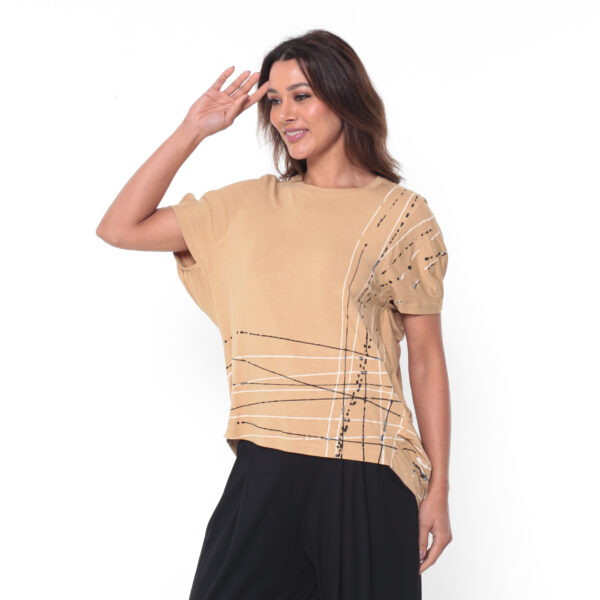 Blusa em Malha Estampada Com Mangas Curtas - Caramelo - Imagem 3