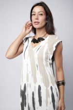 Vestido Feminino Em Malha Com Bolsos - Off - Imagem 2