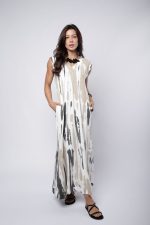 Vestido Feminino Em Malha Com Bolsos - Off - Imagem 3