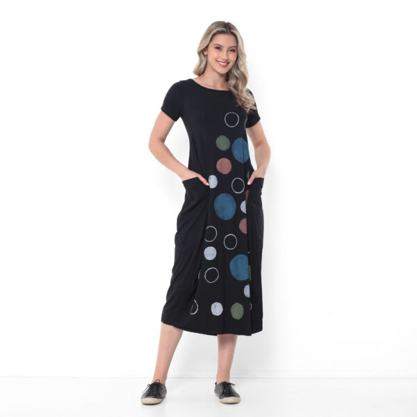 Vestido Estampado em Malha Manga Curta Com Bolsos - Preto - Imagem 1