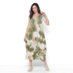 Vestido Tie Dye em Malha Manga Curta Decote V - Imagem 5