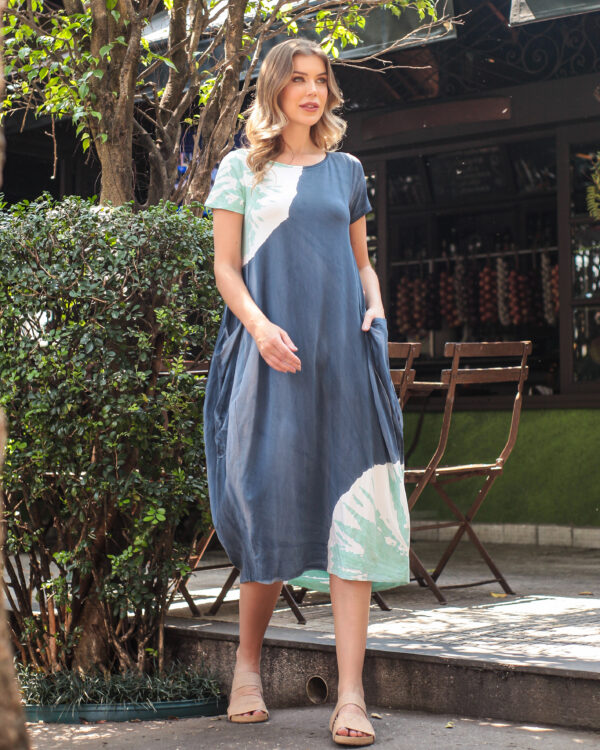 Vestido Tie Dye em Malha Manga Curta - Azul - Imagem 1
