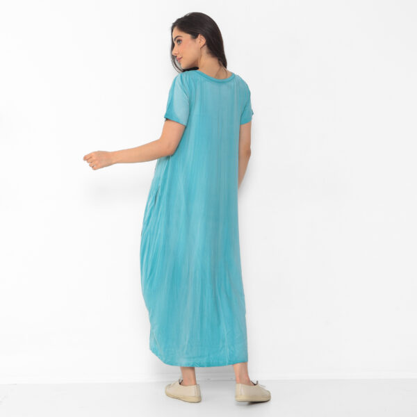 Vestido em Malha Estampado Com Bolsos E Mangas Curtas - Azul Bolas - Imagem 5