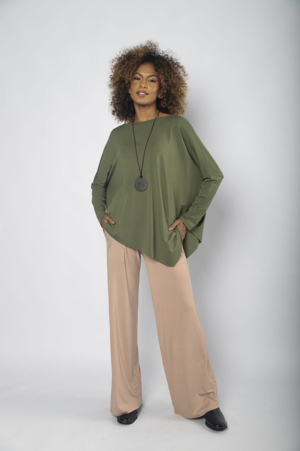 Calça Feminina em Malha com Bolsos - Imagem 4
