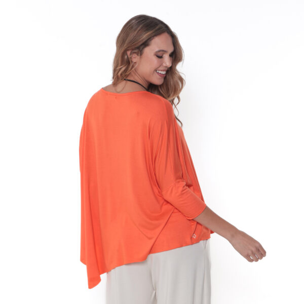 Blusa Diagonal Feminina em Malha Lisa - Imagem 10