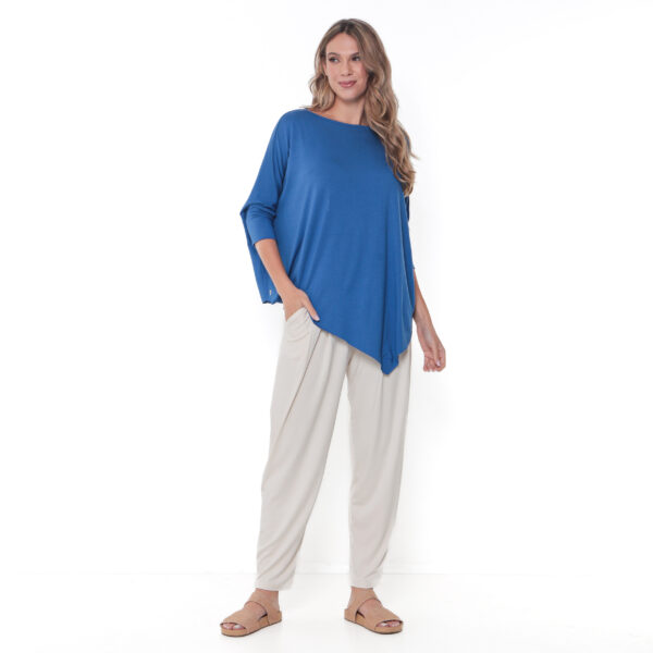 Blusa Diagonal Feminina em Malha Lisa - Imagem 11