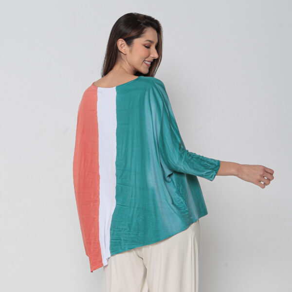 Blusa Feminina Em Malha Estampada Mangas Compridas - Branca - Imagem 5