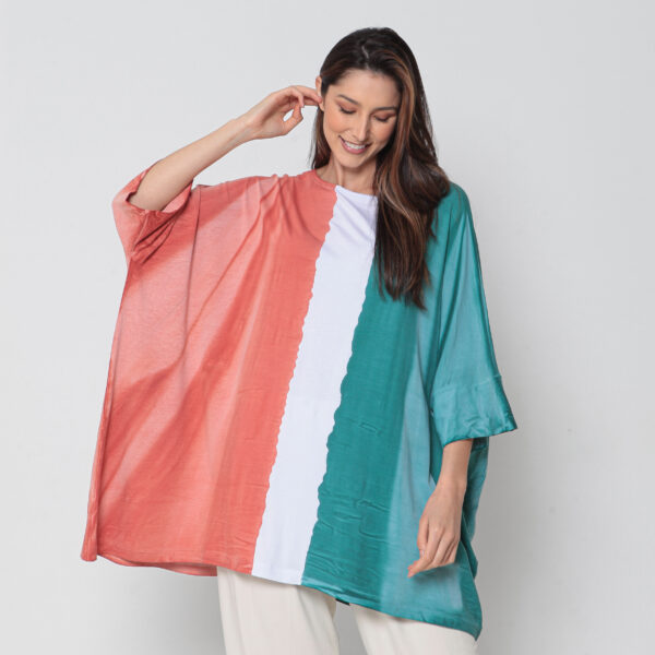 Blusa Feminina Estampada Em Malha - Branca - Imagem 3