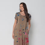 Vestido Em Malha Estampado Com Bolsos E Mangas Curtas - Tie Dye - Imagem 3