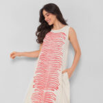 Vestido Em Malha Estampado Com Bolsos Sem Mangas - Imagem 3