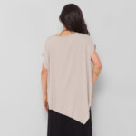 Blusa Feminina Em Malha Mangas Curtas - Imagem 9