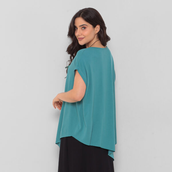 Blusa Feminina Em Malha Mangas Curtas - Imagem 13