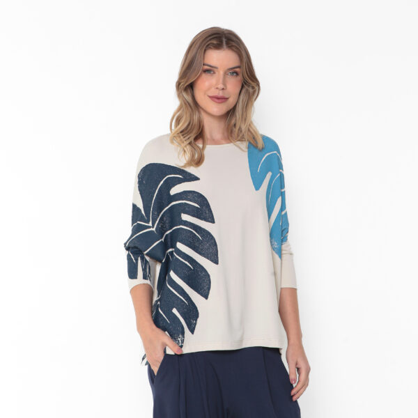 Blusa Feminina Em Malha Estampada Com Mangas Compridas - Areia - Imagem 1