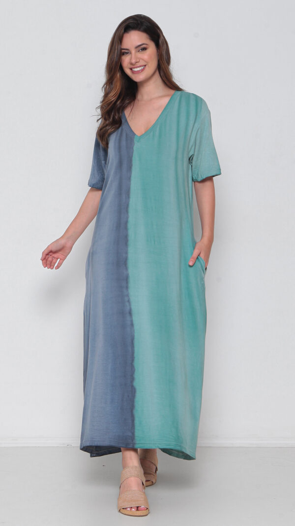 Vestido Em Malha Estampado Decote V Com Bolsos E Mangas Curtas - Bicolor