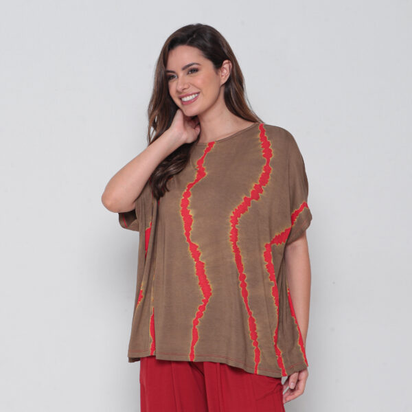 Blusa Feminina Em Malha Estampada - Marrom - Imagem 1