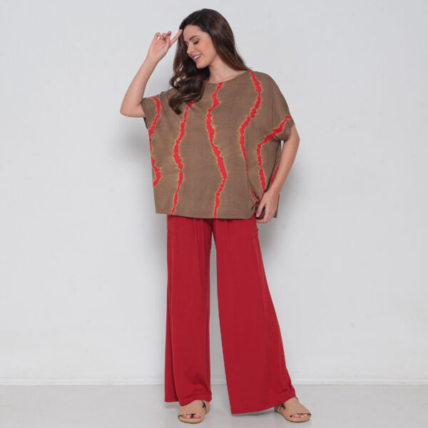 Blusa Feminina Em Malha Estampada - Marrom - Imagem 4