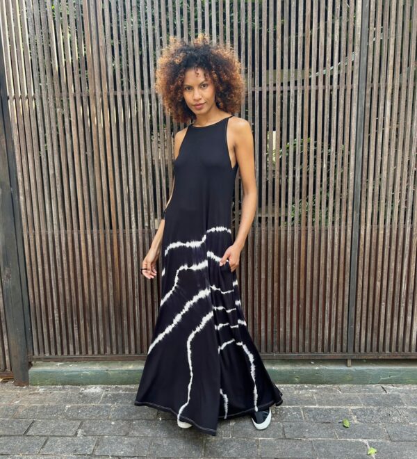 Vestido Em Malha Estampado De Alcinha Com Bolsos - Tie Dye - Imagem 3