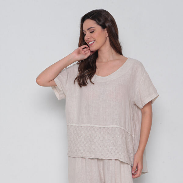Conjunto Em Linho Com Bolsos E Detalhes Em Renda - Imagem 19