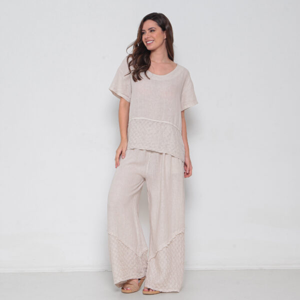 Conjunto Em Linho Com Bolsos E Detalhes Em Renda - Imagem 16