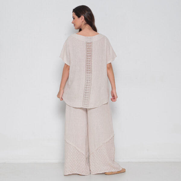 Conjunto Em Linho Com Bolsos E Detalhes Em Renda - Imagem 20