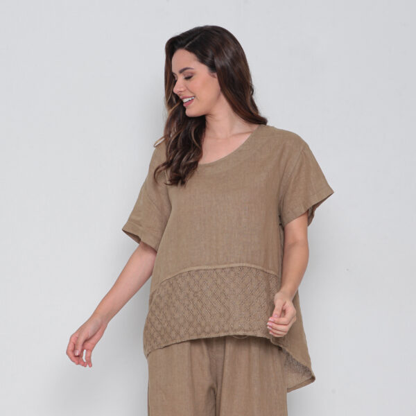 Conjunto Em Linho Com Bolsos E Detalhes Em Renda - Imagem 7
