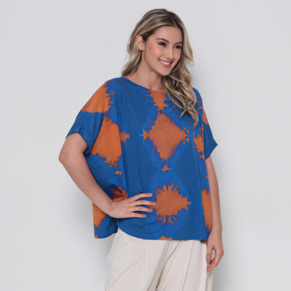 Blusa Feminina Em Malha Estampada - Azul - Imagem 2