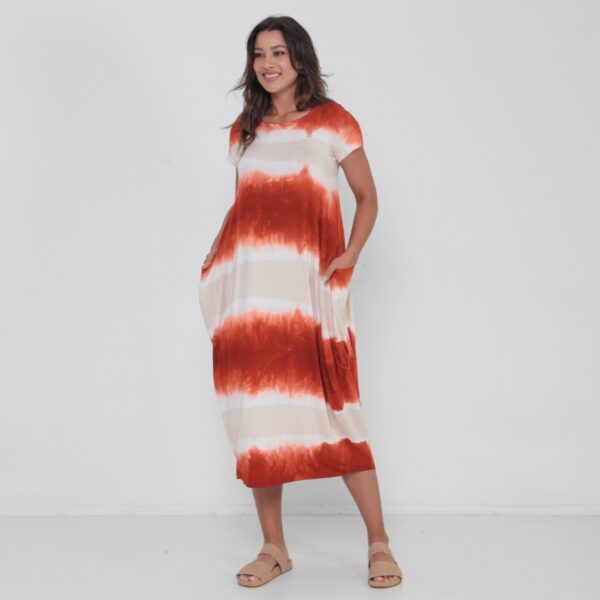Vestido Em Malha Estampado Com Bolsos E Mangas Curtas - Tie Dye - Imagem 2