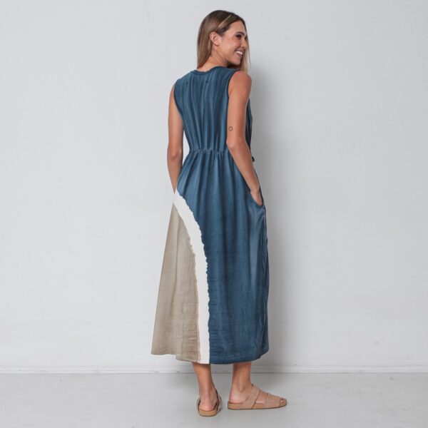 Vestido Em Malha Estampado Regata Com Bolsos E Decote V - Azul - Imagem 3