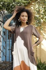 Vestido Lyon em Malha Estampado - Bicolor - Imagem 2