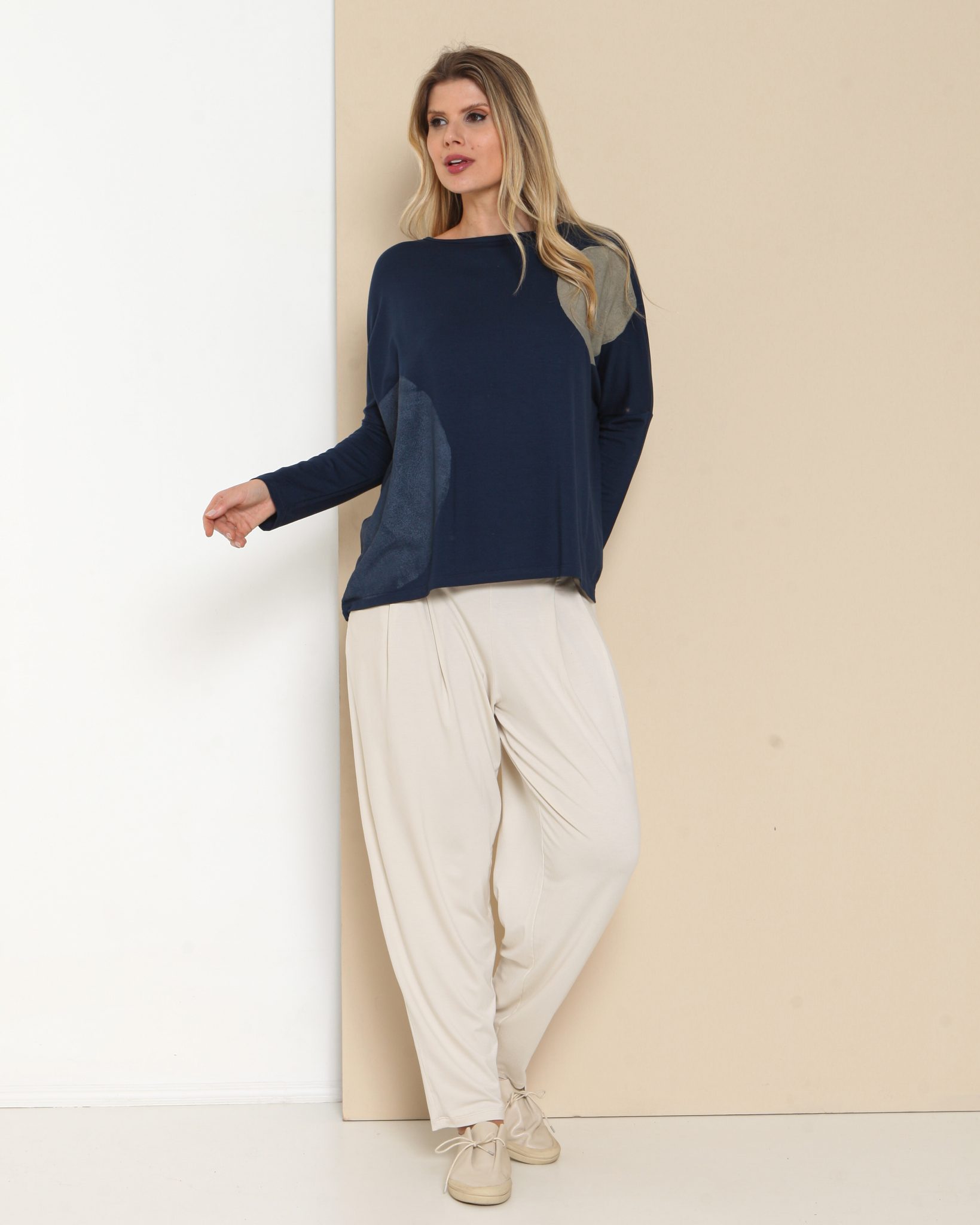 IMG_0328 Blusa Feminina em Malha Estampada - Marinho - Imagem 2