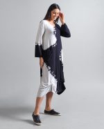Vestido em Malha Estampado com Bolsos - Preto - Imagem 5