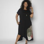 Vestido em Malha Estampado Manga Curta - Preto