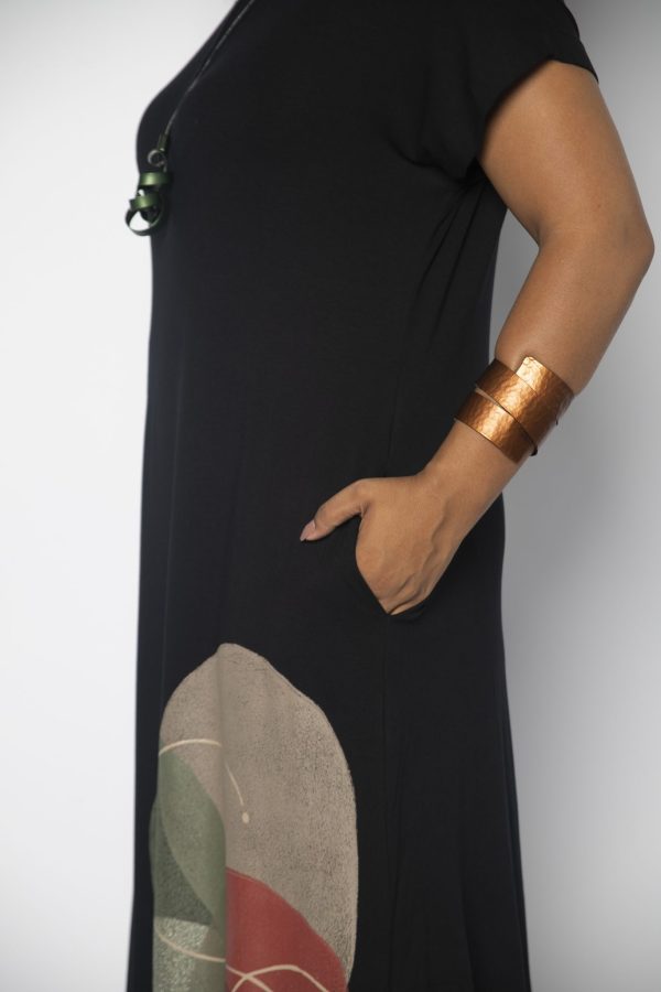Vestido Genebra em Malha Estampado Manga Curta - Preto - Imagem 5