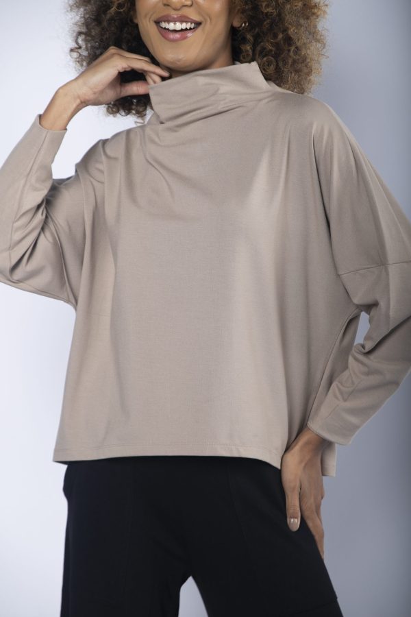 Blusa Feminina em Malha Manga Longa - Imagem 11