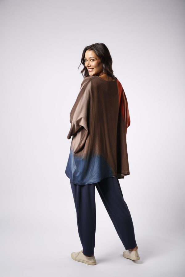 Blusa Ale Feminina Estampada - Marrom - Imagem 4