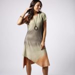 Vestido Em Malha Manga Curta - Bicolor