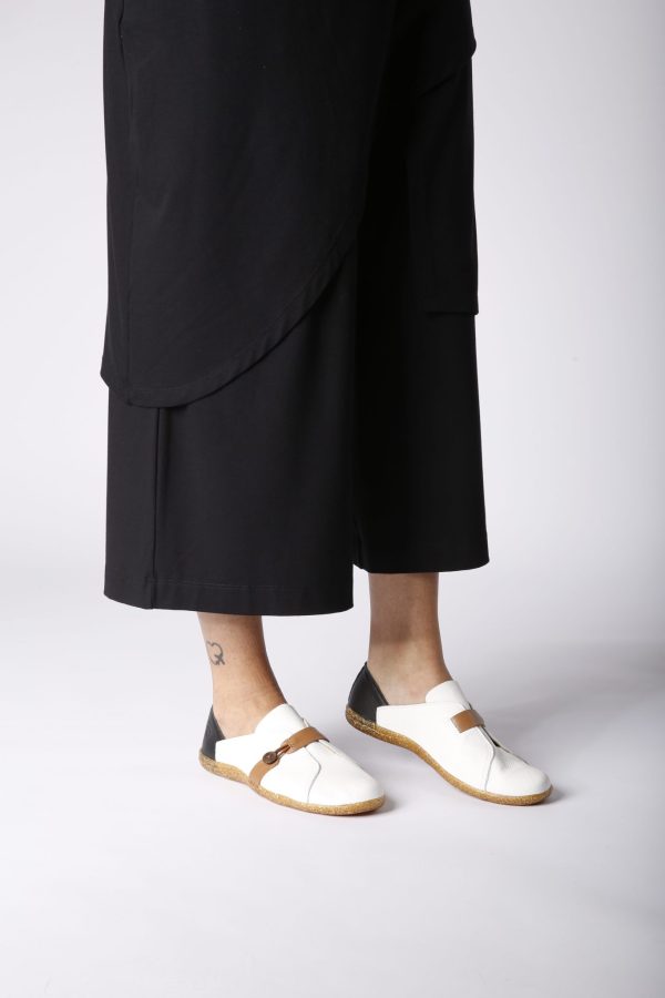 Tênis Feminino em Couro - Mármore / Branco - Imagem 6