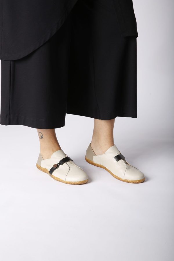 Tênis Feminino em Couro - Mármore / Branco - Imagem 1