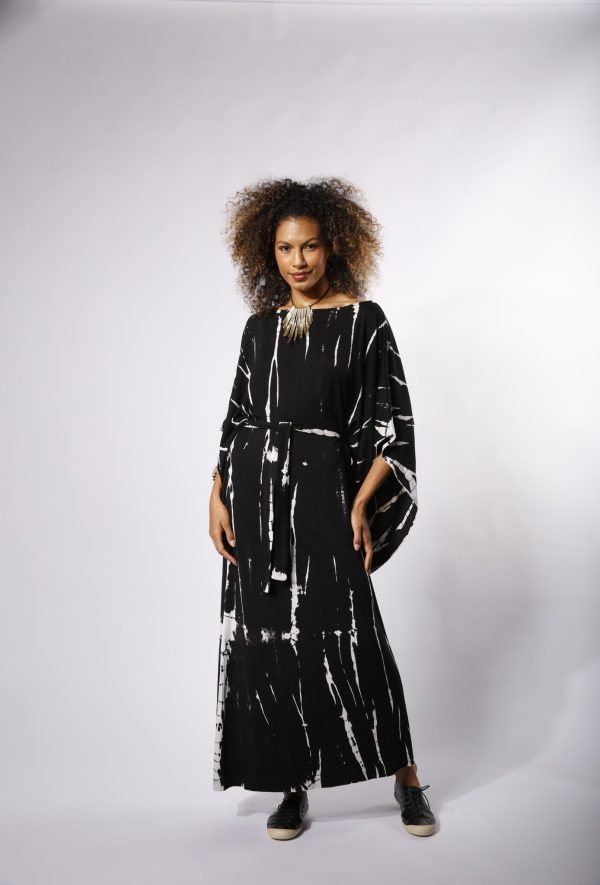 Vestido Maiorca Com Manga Curta - Preto - Imagem 1