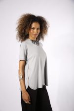 Blusa Tereza Com Manga Curta - Cores - Imagem 3