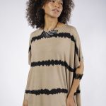 Blusa Em Malha Com Manga Curta - Listrada