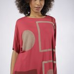 Blusa Feminina Com Manga Curta - Vermelha