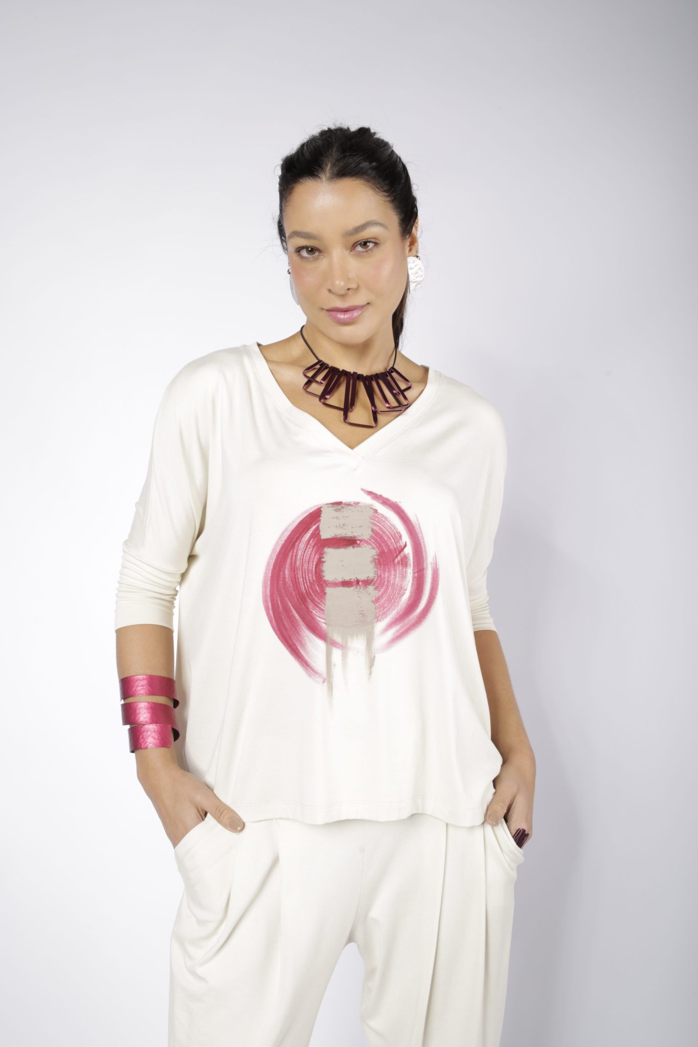 _D3_3559 Blusa Feminina Em Malha Decote Em V - Cru - Imagem 1