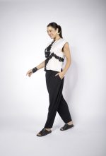 Blusa Feminina Manga Curta Estampada - Preto - Imagem 3