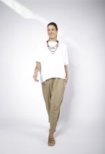 Blusa Feminina Em Malha Com Mangas Curtas - Imagem 2