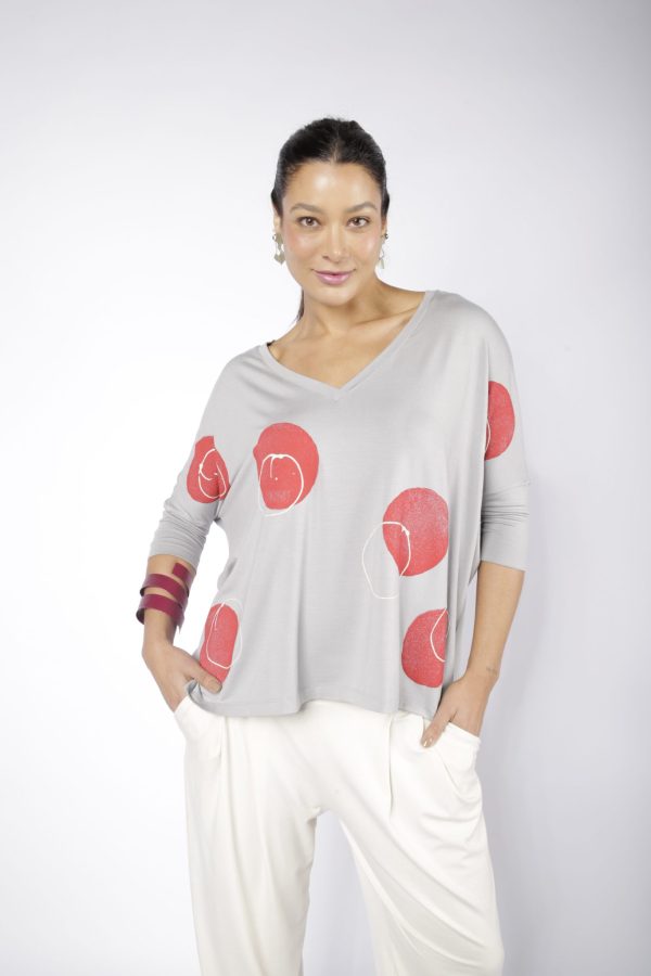 Blusa Feminina Estampada Com Decote Em V - Cinza - Imagem 1