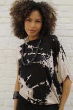 Blusa Feminina Em Malha Estampada - Preto